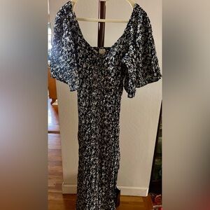 a new day Black and White Floral Flutter-Sleeve Maxi Dress with Back Cut Out